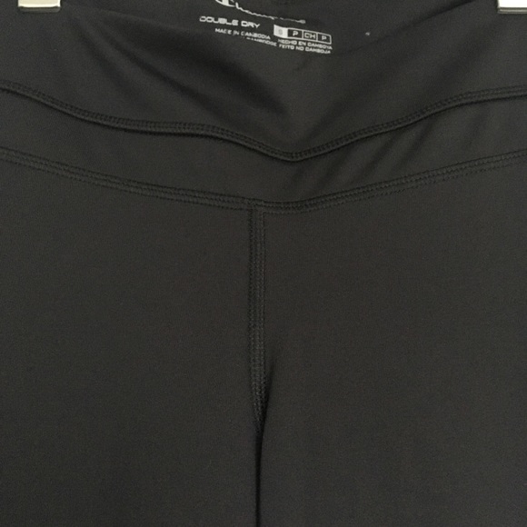 Champion small black cropped leggings - Picture 3 of 8